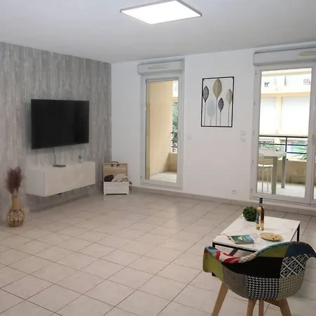 Palais De La Mer Yourhosthelper Apartment Antibes